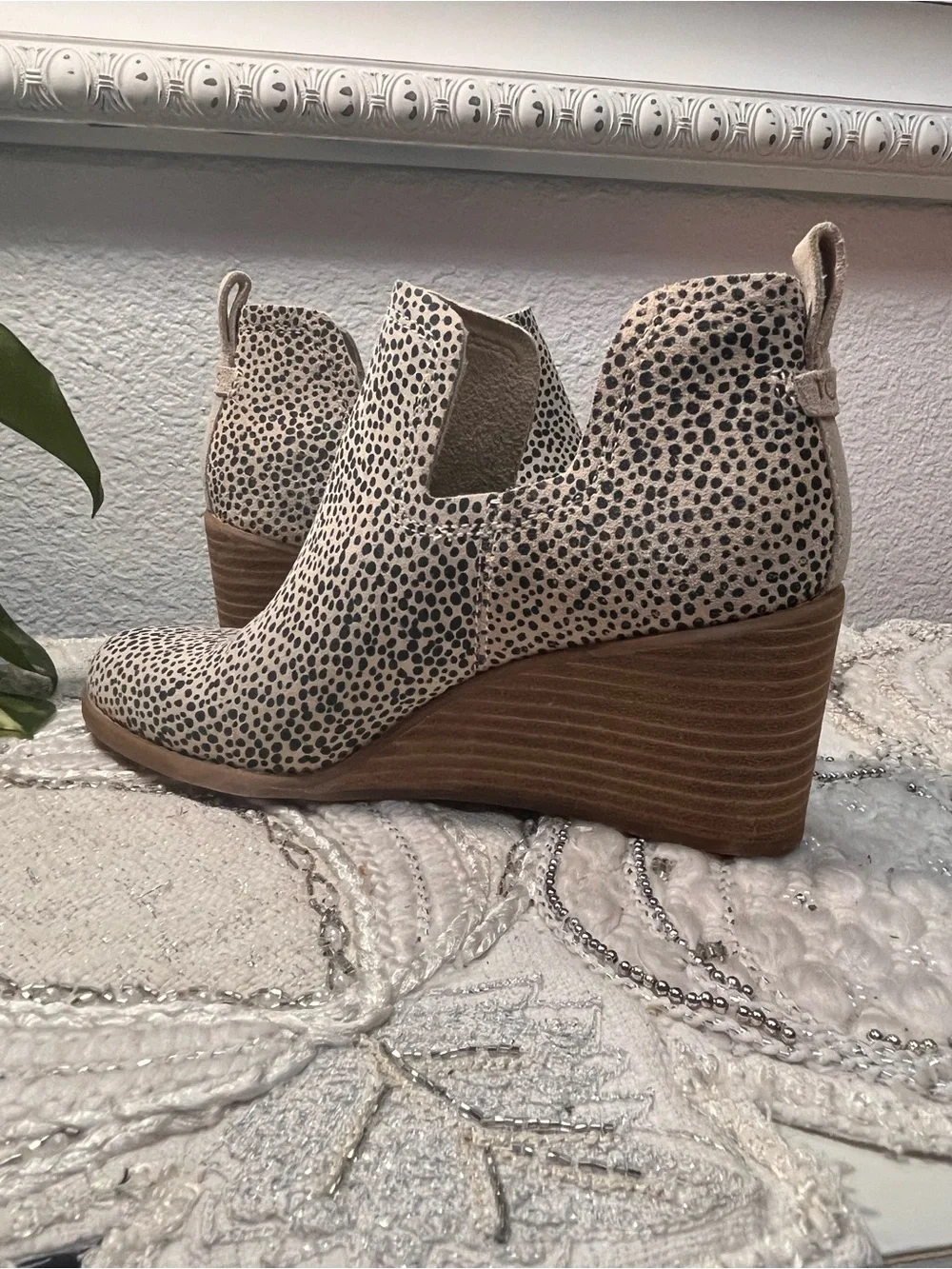 Toms Leopard-Print Wedge Ankle Booties in Beige and Black (6) see description
